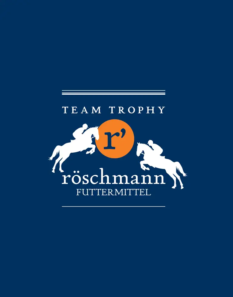 Röschmann TEAM TROPHY-Logo auf blauem Hintergrund